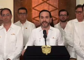 De la Espriella ordena revisar contratación estatal y plantea recorte de entidades públicas