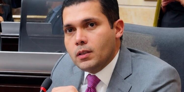 Juan Loreto Gómez anuncia proposición para incluir recursos en el Presupuesto General y atender la crisis energética de La Guajira