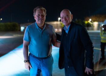 Infantino llegó a Cali para asistir a la posesión presidencial de Abelardo De La Espriella