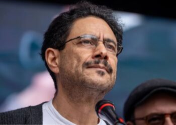 Iván Cepeda denunciará a Efraín Cepeda por señalamientos sobre grupos armados