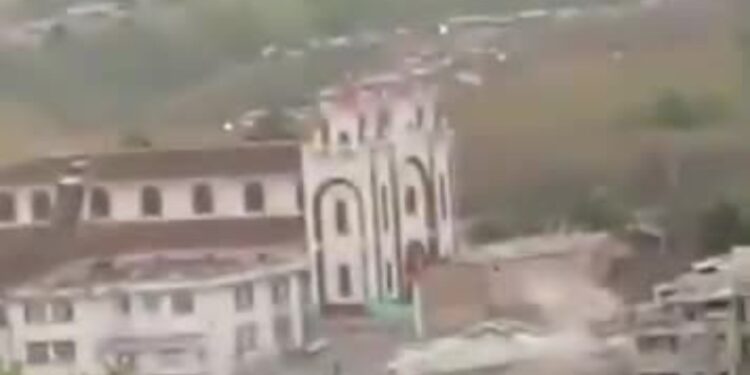 Reportan ataque con drones explosivos contra estación de Policía en El Tambo, Cauca