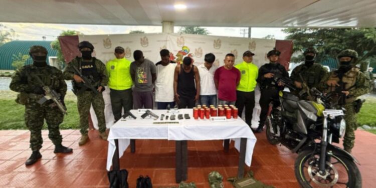 Capturan a cinco presuntos integrantes del Frente Oliver Sinisterra en Tumaco