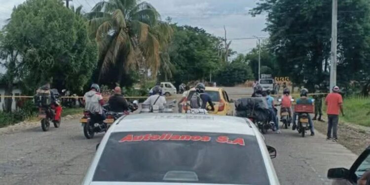 Ejército interviene tras hallazgo de explosivo en vía entre Granada y San Juan de Arama