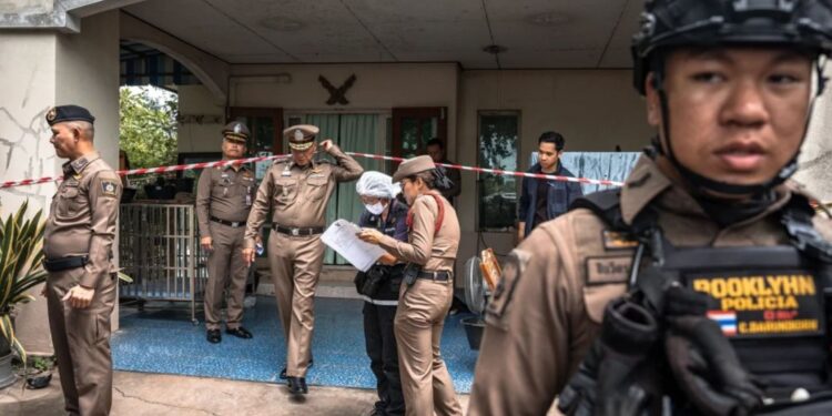Adolescente asesinó a siete personas en Tailandia antes de quitarse la vida