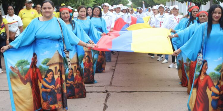 Villanueva conmemoró el 7 de Agosto con desfile patrio y celebración del barrio 7 de Agosto