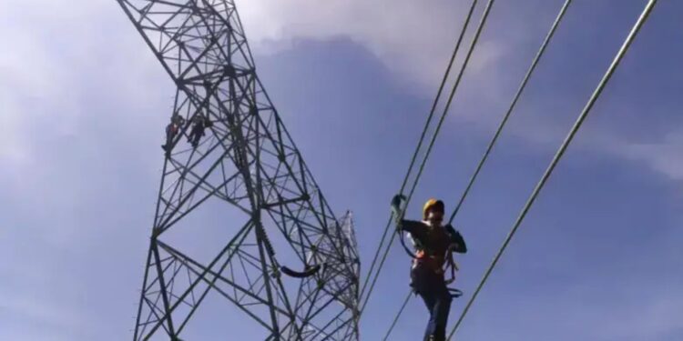 Gobierno entrante advierte riesgo de liquidez por deudas de $5,6 billones en sector energético