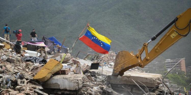 Venezuela retira más de 600.000 toneladas de escombros tras los terremotos