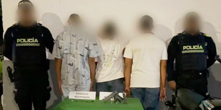 Capturan a tres presuntos integrantes de ‘Los Correcaminos’ en Cartagena