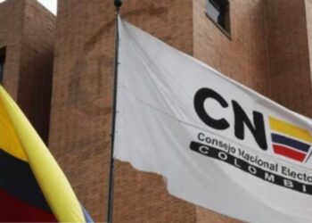 Contraloría abre indagación preliminar contra el CNE por contratos electorales