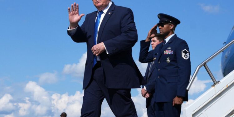 Trump anuncia bases de un acuerdo con Irán y aplaza ataque estadounidense