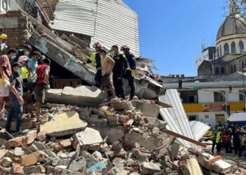 Cifra de fallecidos por terremoto en Colombia asciende a 181 y hay 1.310 heridos