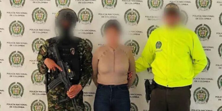 Capturan en Caucasia a mujer señalada de reclutar menores para el Clan del Golfo