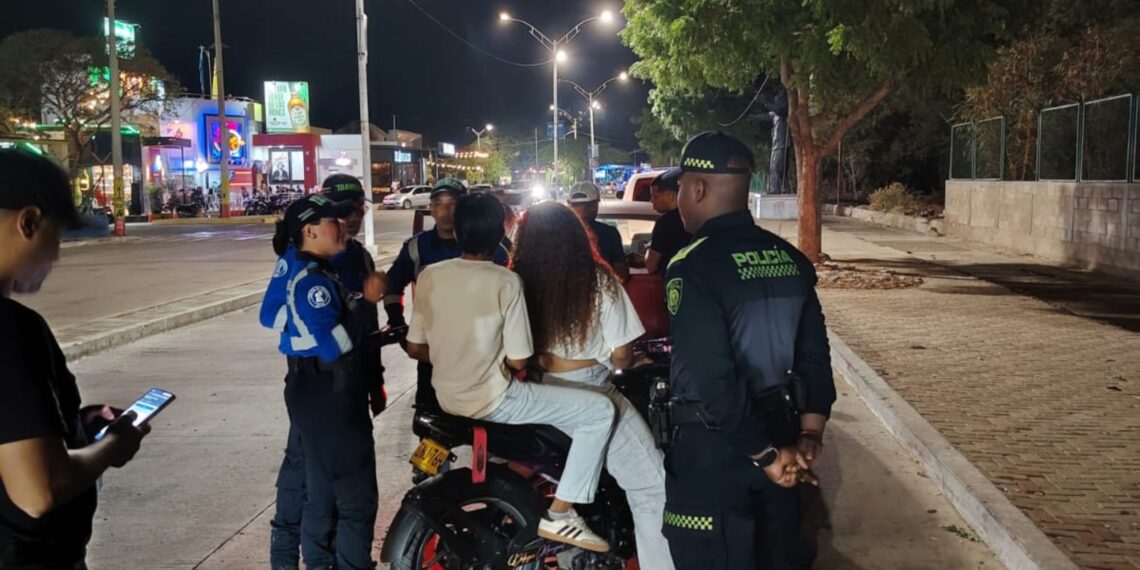 Policía y Tránsito Municipal intensifican controles para fortalecer la seguridad vial en Riohacha