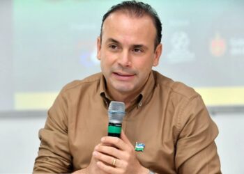 Alcalde de Cali advierte que reconstrucción tras terremoto podría tardar hasta tres años