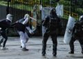 Radican proyecto de ley que propone penalizar el uso de capuchas para cometer delitos durante protestas