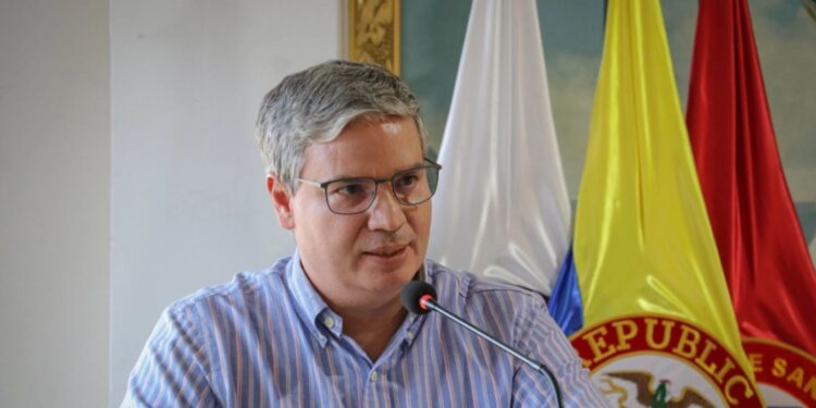 Juan Felipe Lemos asume la presidencia del Consejo Nacional Electoral