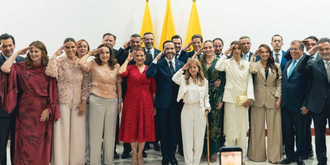 Gobierno restringe ruedas de prensa de ministerios y concentra vocería en la Presidencia